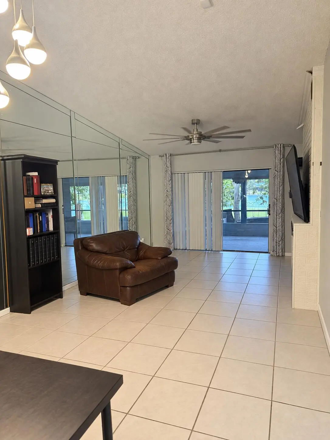 Pic1 at 900 NW 79th Terrace, Plantation