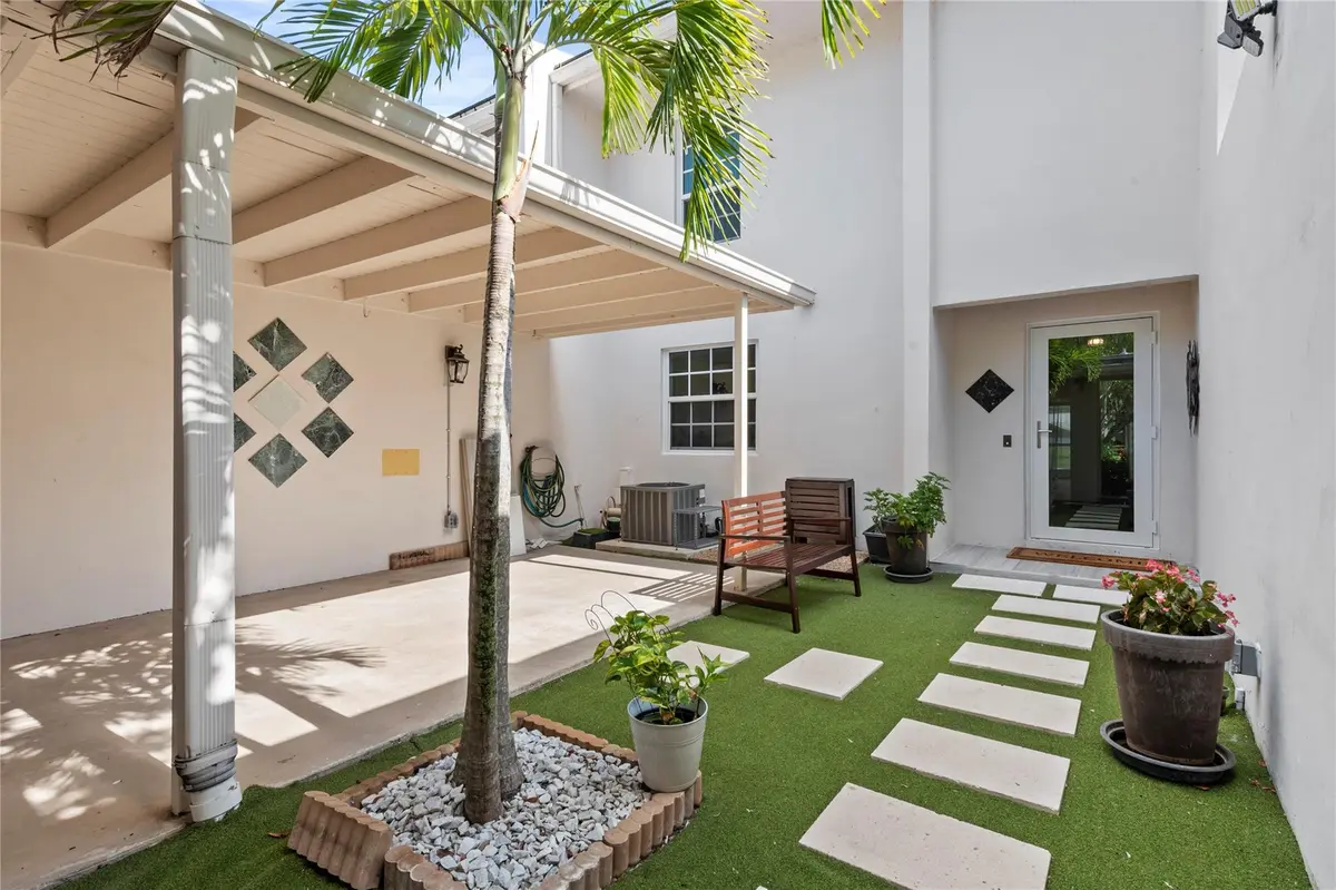 Photo 1 at 3063 N PALM AIRE Drive 3063, Pompano Beach