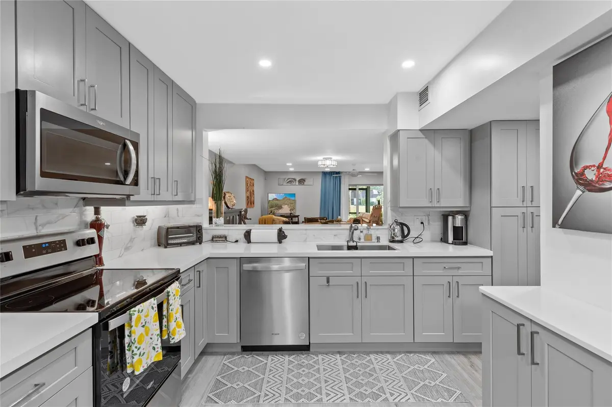 Photo 5 at 3063 N PALM AIRE Drive 3063, Pompano Beach