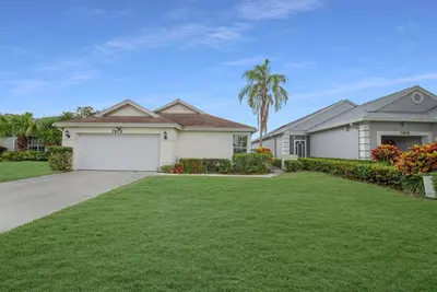 7872 Mansfield Hollow Road, Delray Beach – Single Family Residence for rent