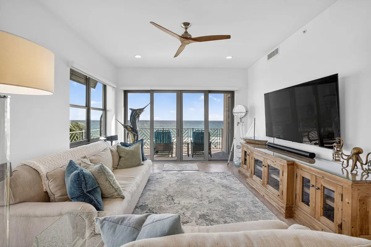 13-web-or-mls-A699A9117 at 4510 El Mar Drive 405, Lauderdale-By-The-Sea