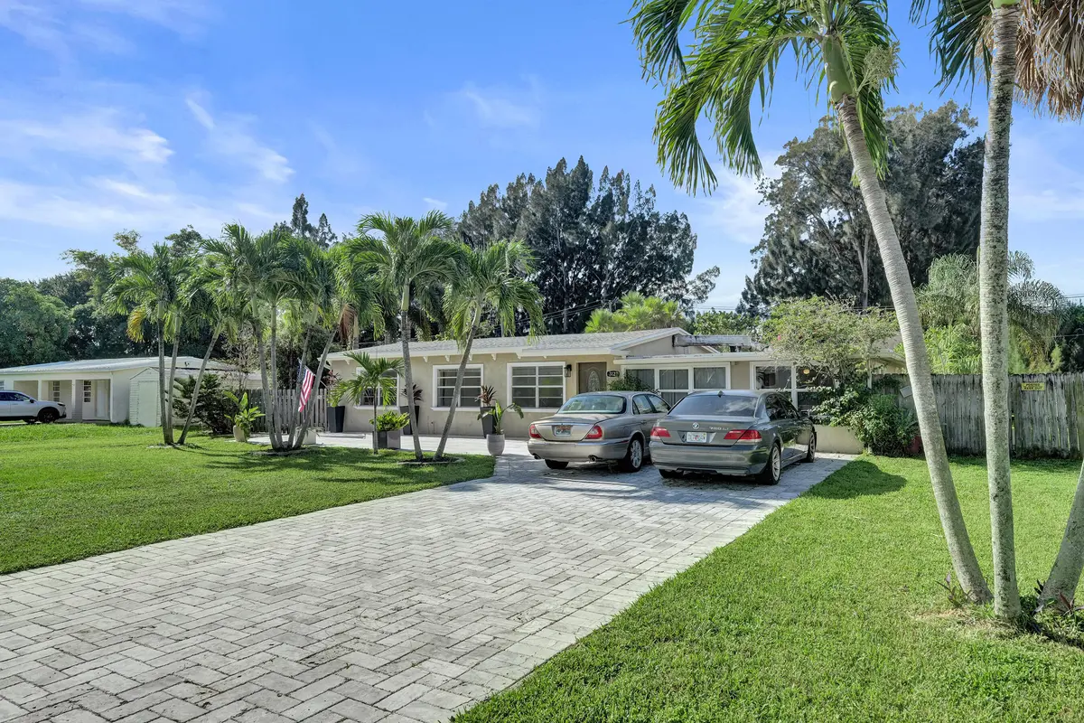 3127 Carol Avenue, Palm Springs, FL – photo 3