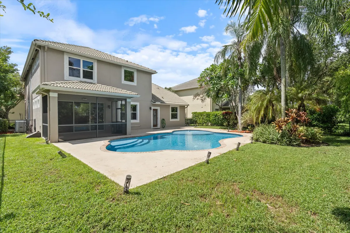 Back of Structure at 8501 PORTOBELLO Lane, Palm Beach Gardens