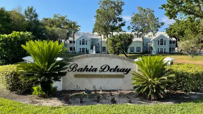 1350 CRYSTAL Way 107, Delray Beach – Townhouse for sale