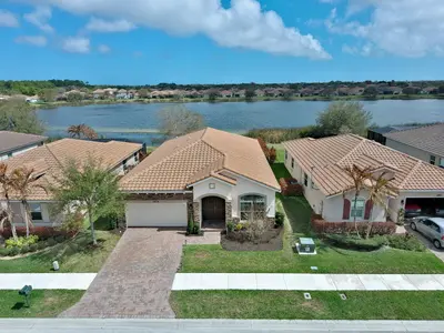 1804 BERKSHIRE Circle, Vero Beach – Single Family Residence for sale
