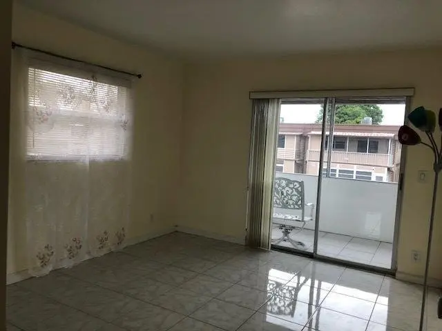 second bed britt at 368 Brittany Avenue, Delray Beach