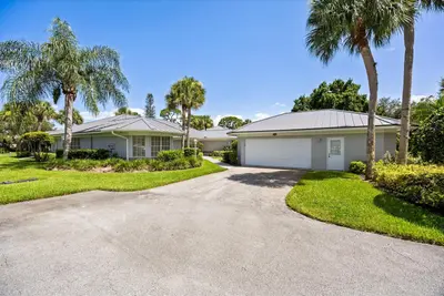 7362 Pine Creek Way, Port St. Lucie – Townhouse for rent