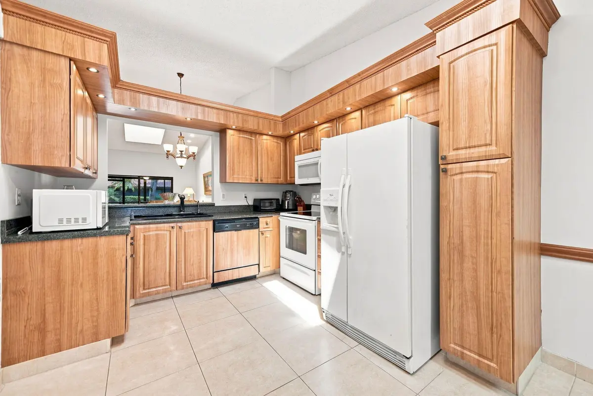 4-web-or-mls-6356-kings-gate-cir at 6356 Kings Gate Circle, Delray Beach