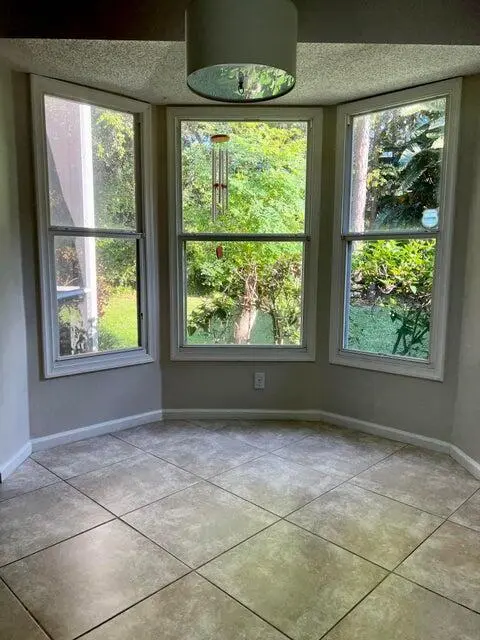 Eat in Kitchen at 15067 Oak Chase Court, Wellington