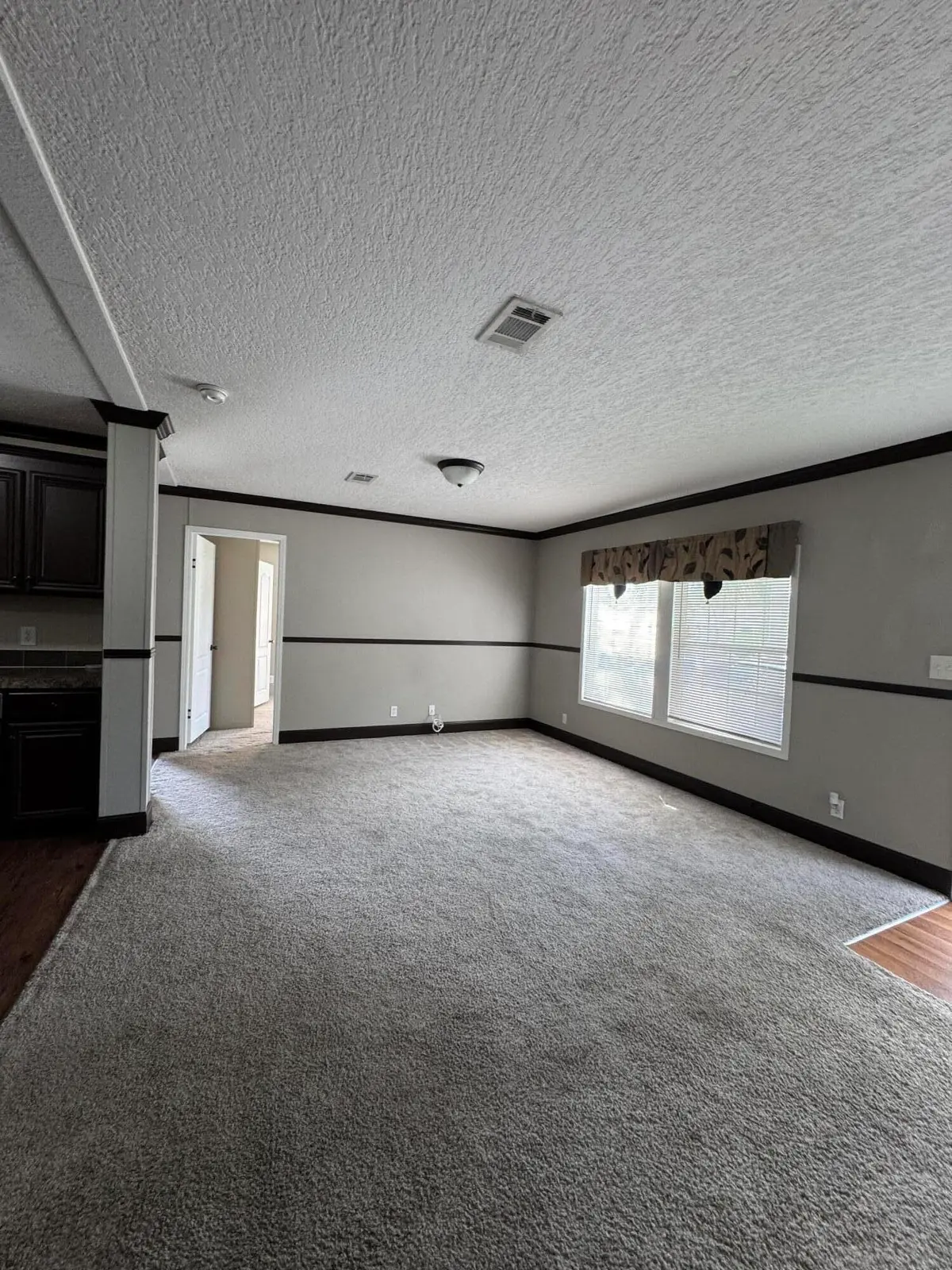 2555 Pga Boulevard 441, Palm Beach Gardens, FL – photo 2
