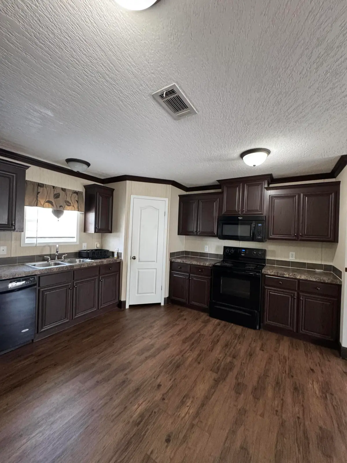 2555 Pga Boulevard 441, Palm Beach Gardens, FL – photo 5