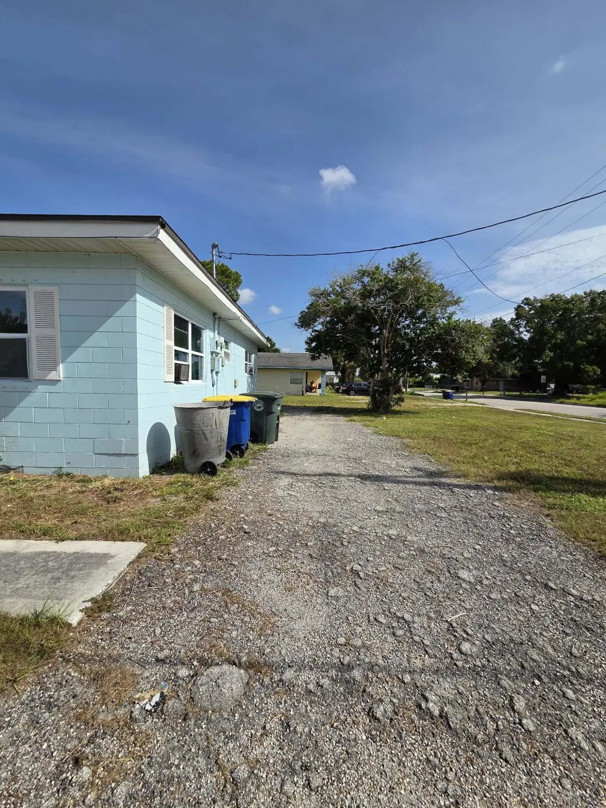 bdfc5292-46e4-4cac-b3af-b3f710091790 at 2204 Ave G, Fort Pierce
