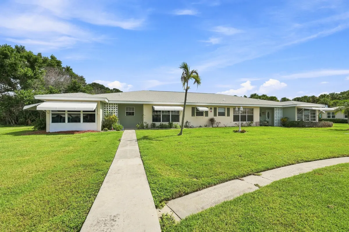 02_dsc00715 at 912 Savannas Point Drive Apt b, Fort Pierce
