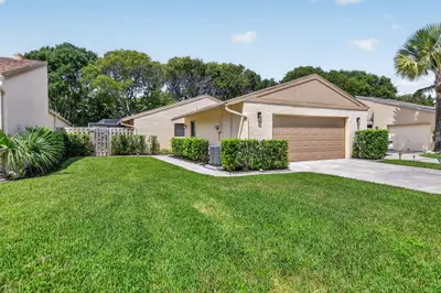 818 NW 26th Avenue, Delray Beach – Single Family Residence for sale