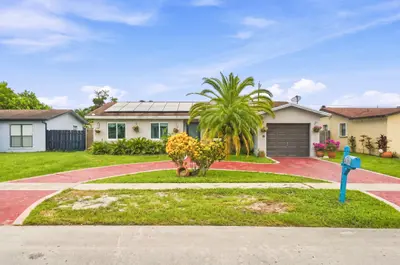 11351 NW 37TH Place, Sunrise – sold