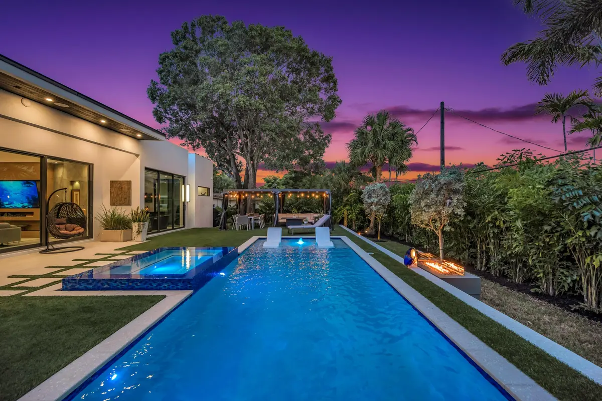 215 NE 28TH CT--4 (2) at 215 NE 28TH Court, Wilton Manors