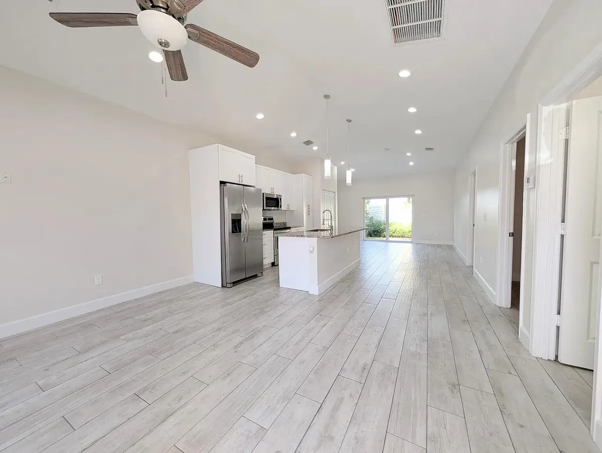 1566 W 26th Ct-8 at 1562 W 26th Court, Riviera Beach