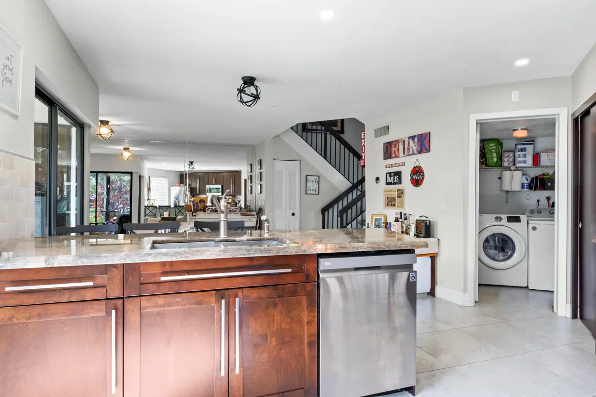 R_F018 at 367 NW 36TH Avenue 367, Deerfield Beach
