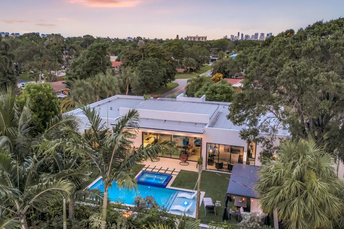 215 NE 28TH CT--4 (3) at 215 NE 28TH Court, Wilton Manors