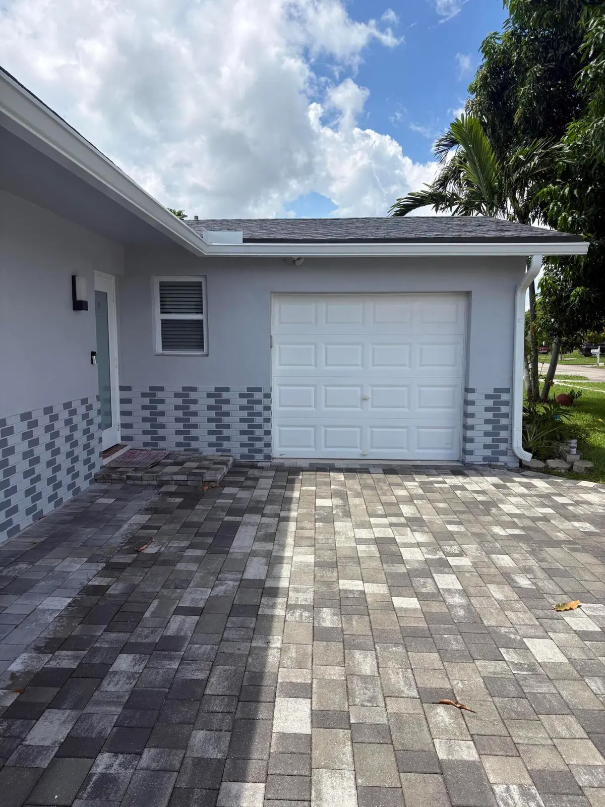 garage front at 8250 SW 8TH Court, North Lauderdale