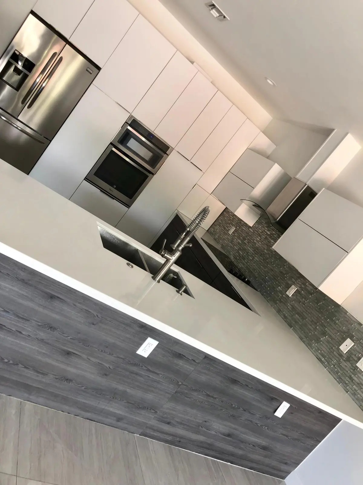 0636e5c8-2b63-4022-a7af-f7105c7639ab at 2728 TREASURE COVE Circle 2728, Dania Beach