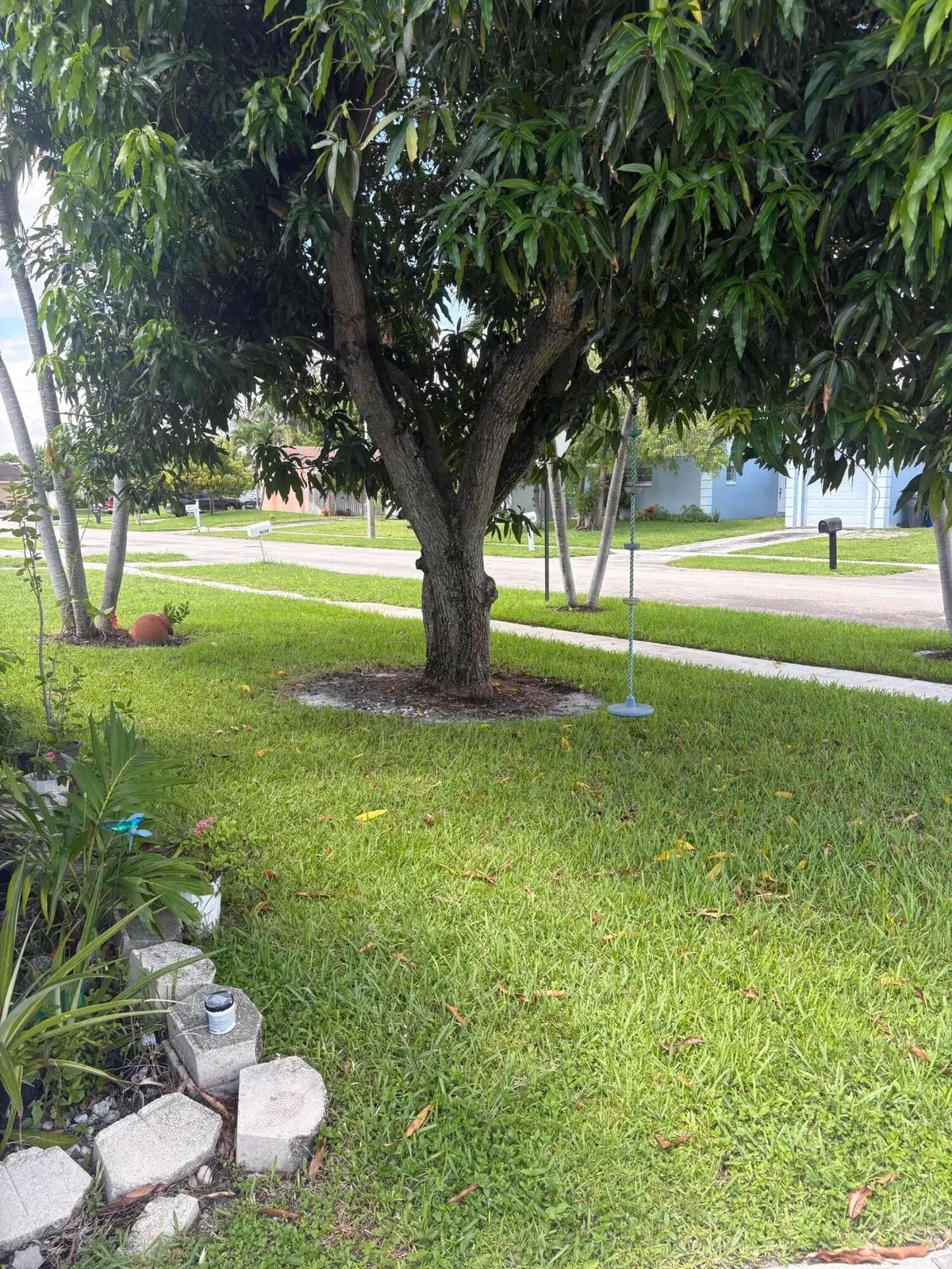 front 5 at 8250 SW 8TH Court, North Lauderdale