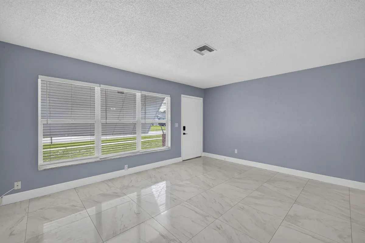 5-print-3A5A7218 at 732 SW RAVENSWOOD Lane, Port St. Lucie