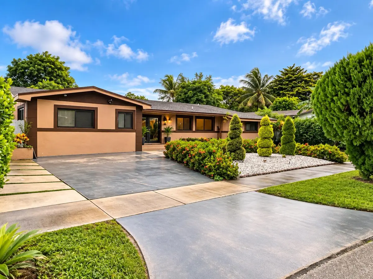 Long front view at 70 NE 174TH Drive, North Miami Beach