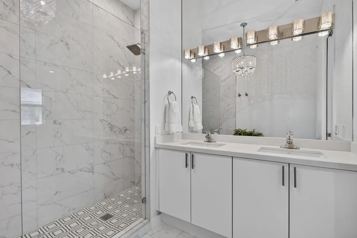 Primary bath at 11 NE 20th Avenue, Pompano Beach