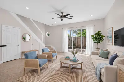 11 NE 20th Avenue, Pompano Beach – Townhouse for sale
