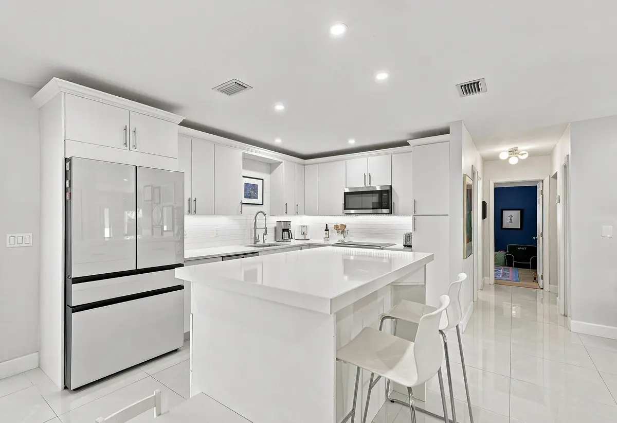 13_kitchen at 1541 NW 64TH Avenue, Margate