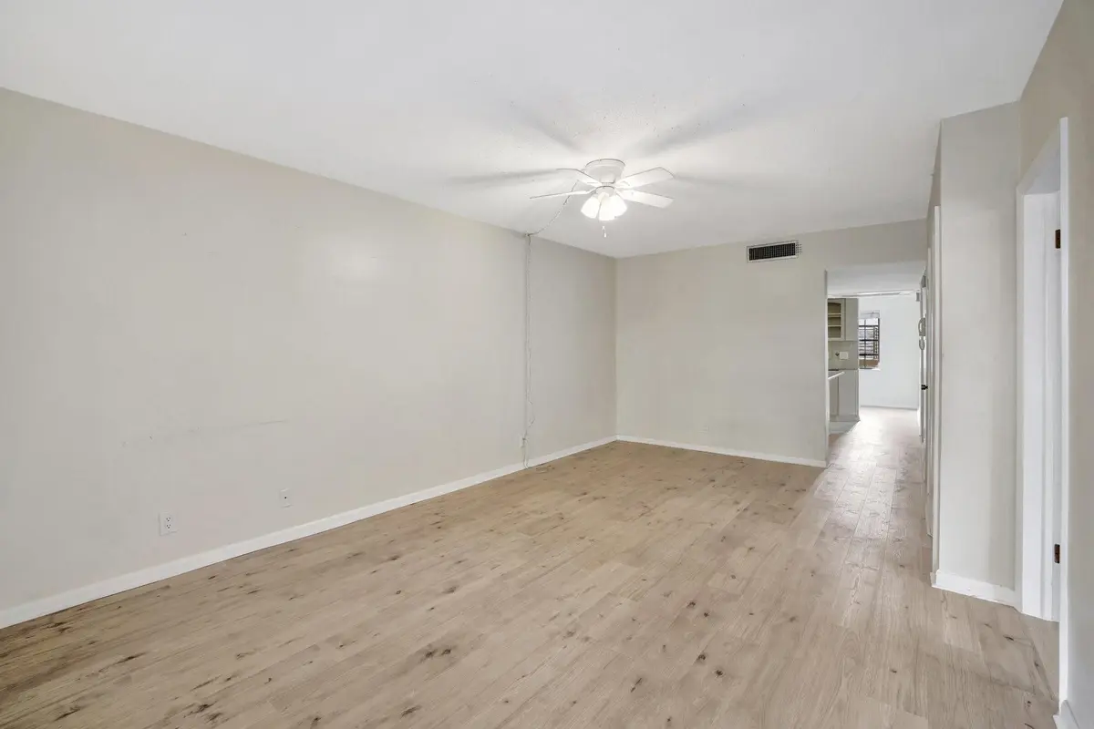 Living/Dining Area at 917 NE 16TH Avenue 7, Fort Lauderdale