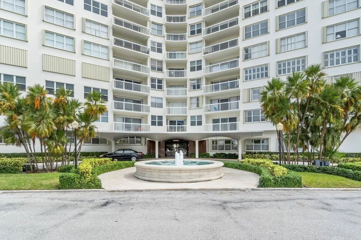 2600 N Flagler Drive 102, West Palm Beach, FL – photo 1