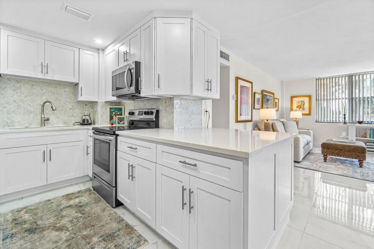 2600 N Flagler Drive 102, West Palm Beach, FL – photo 7