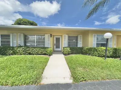 1121 BOXWOOD Drive 36-C, Delray Beach – Villa for rent