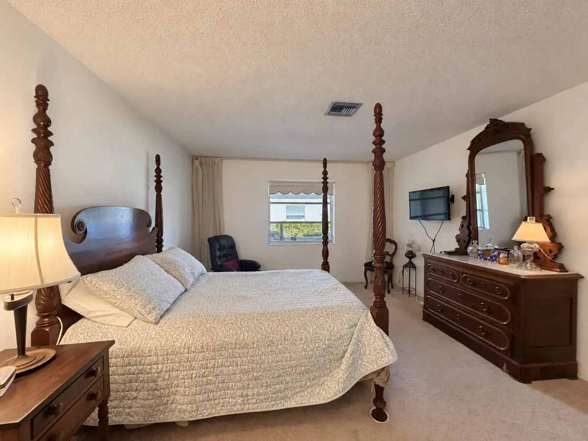 BEDROOM 1 at 1121 BOXWOOD Drive 36-C, Delray Beach
