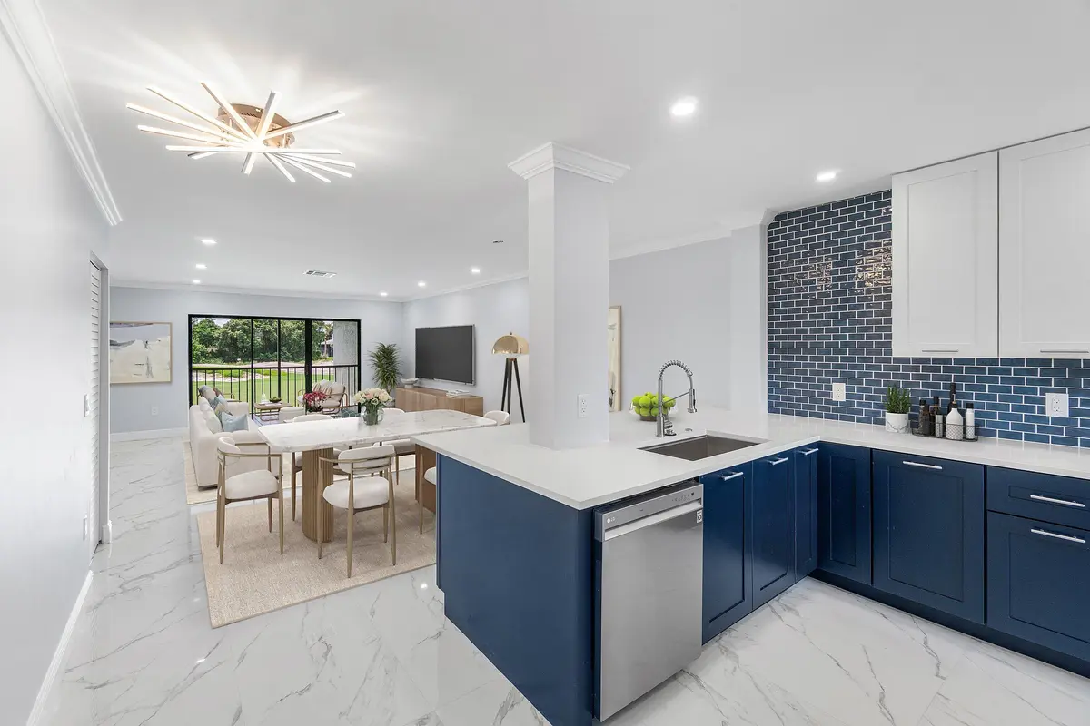Kitchen at 15 SOUTHPORT Lane D, Boynton Beach