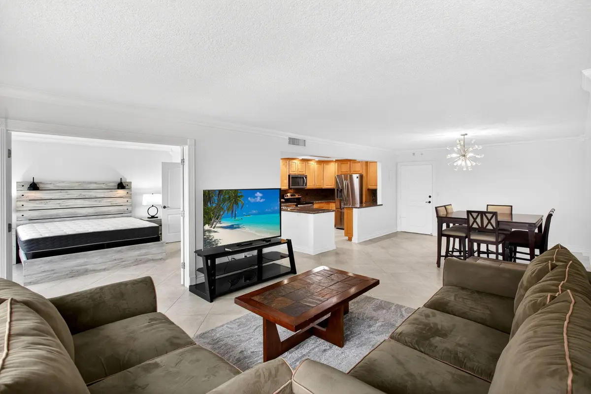 6-web-or-mls-IMG_7396_edited at 405 N OCEAN Boulevard 507, Pompano Beach