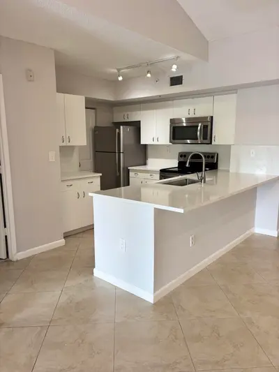 2640 S UNIVERSITY Drive 305, Davie – Condominium for sale