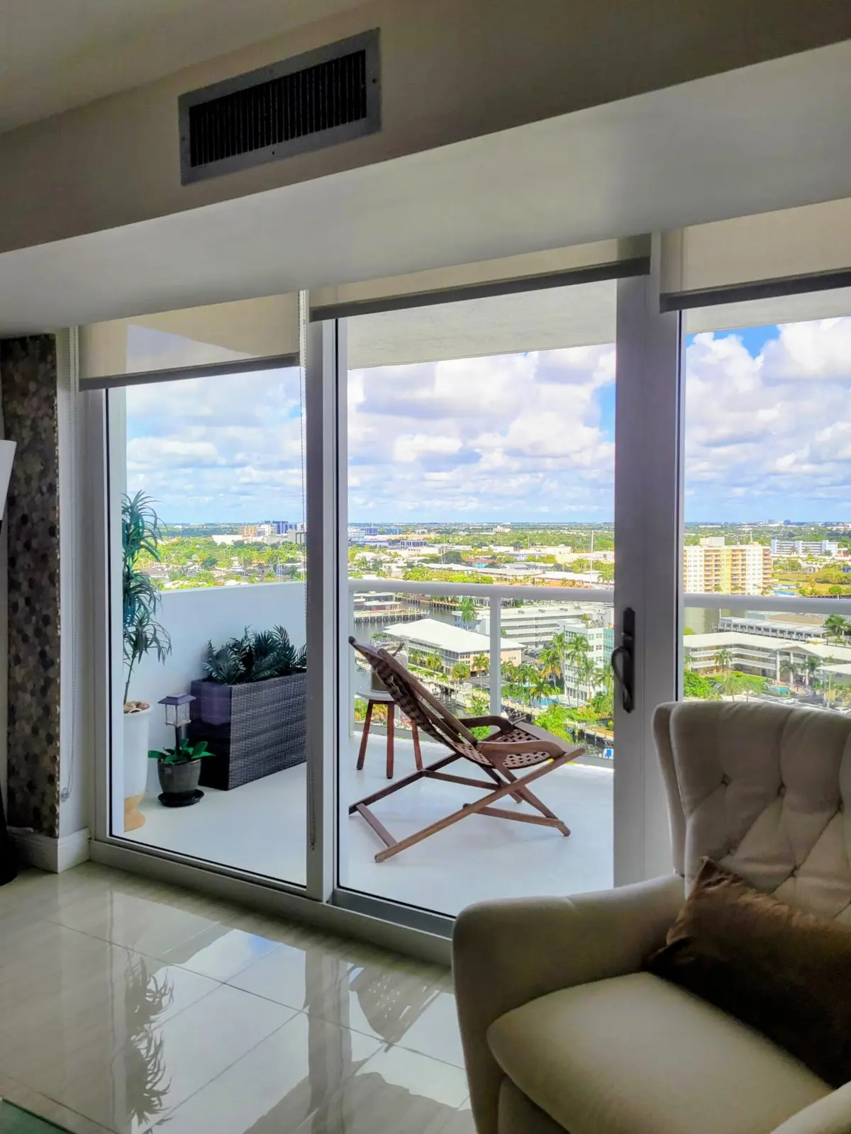 ca57230d-39ac-411c-a19a-0a3f9632014e~1 at 2715 N Ocean Boulevard 16B, Fort Lauderdale