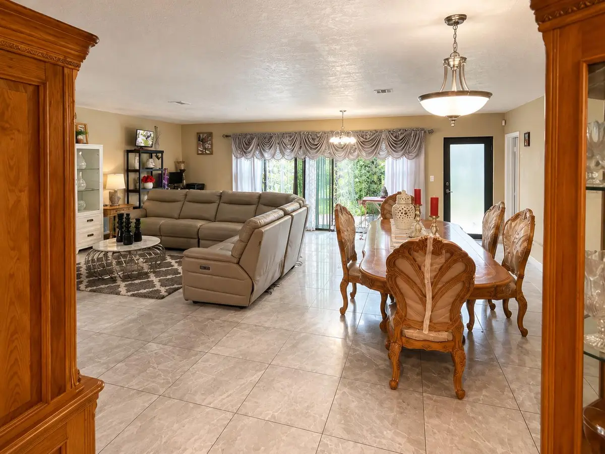Living room at 70 NE 174TH Drive, North Miami Beach