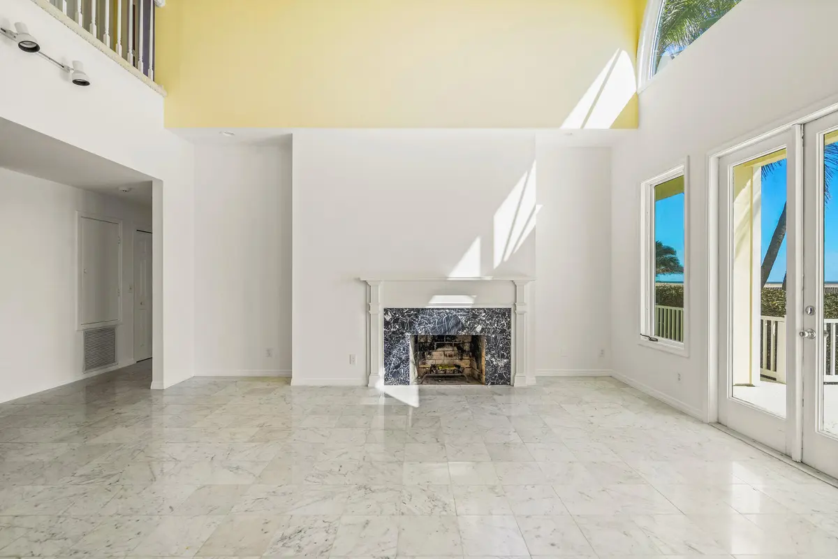 2254 Magans Ocean Walk-104 at 2254 MAGANS OCEAN Walk, Vero Beach