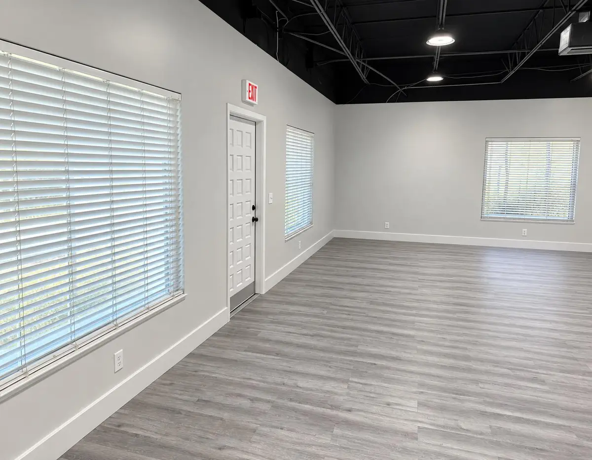 64043665-7C3A-4B94-916B-426211AB61A7 at 401 W Lantana Road, Lantana
