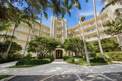 3500 OAKS CLUBHOUSE Drive 510, Pompano Beach – Condominium for rent