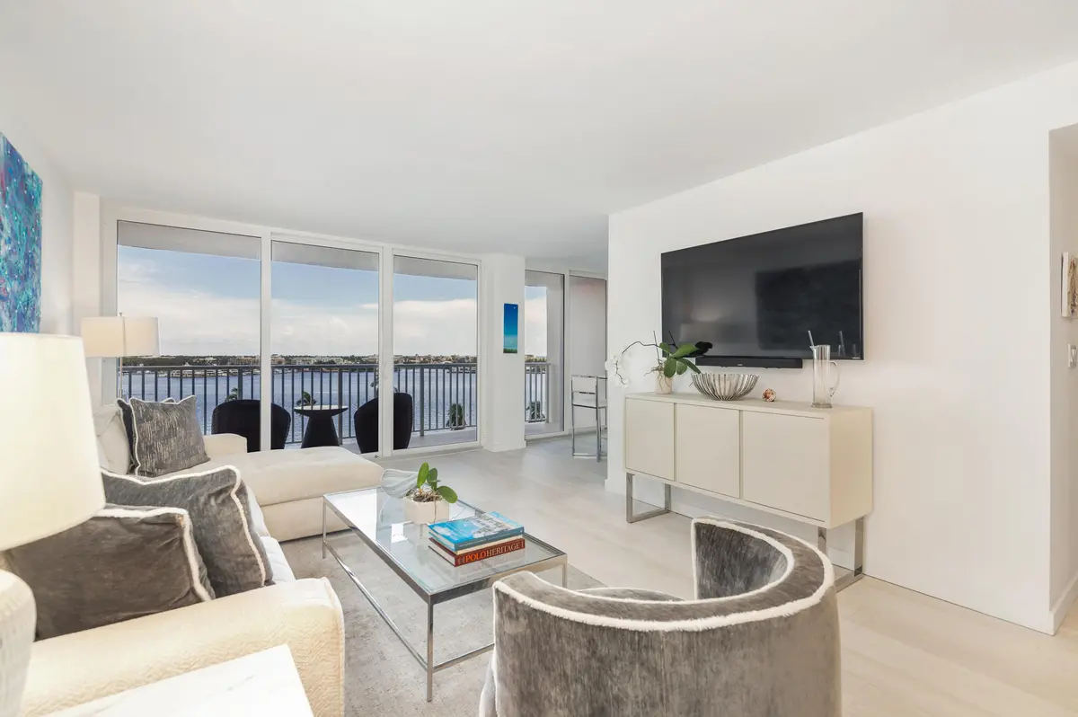 high-4 at 1801 S FLAGLER Drive 906, West Palm Beach