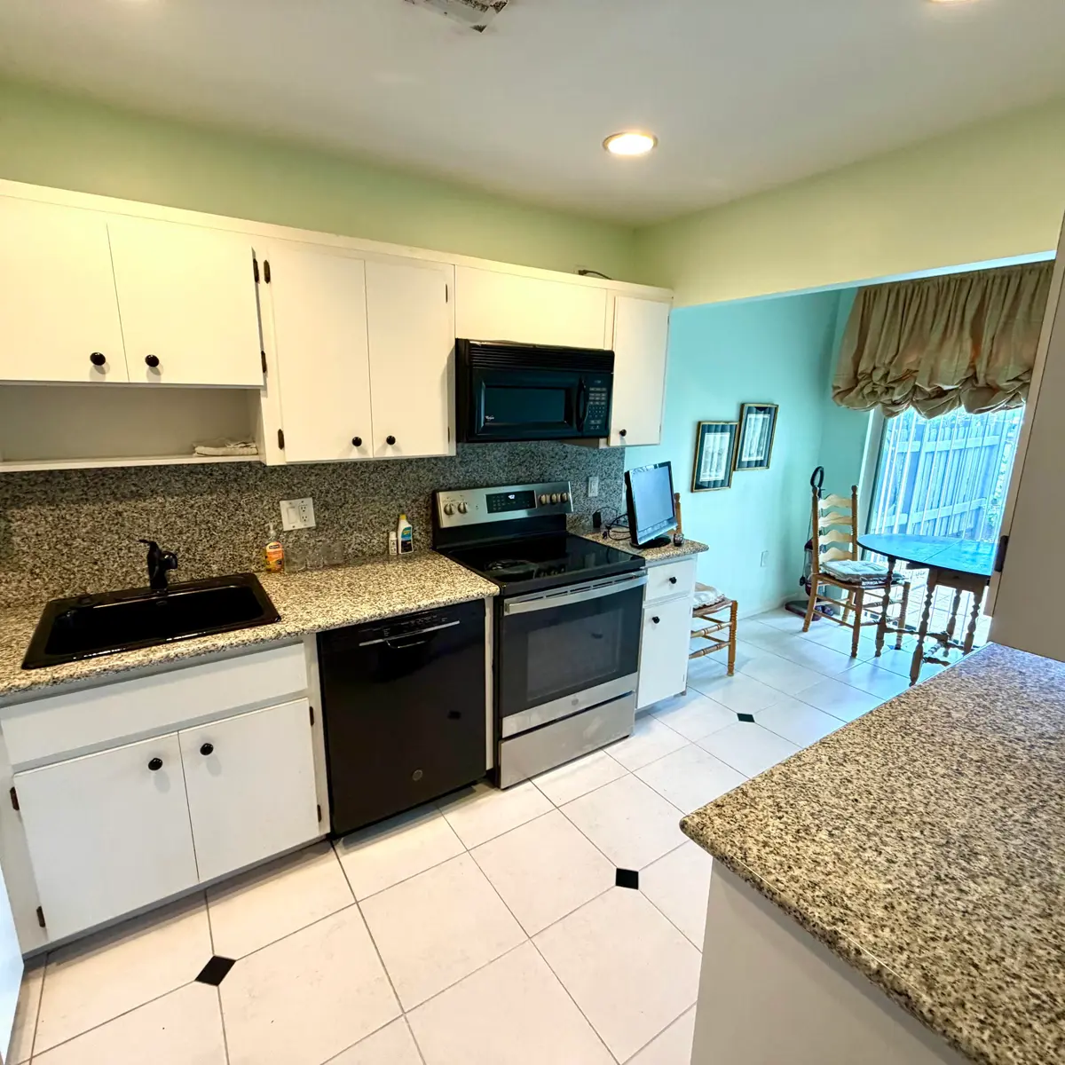 Kitchen at 28 SOUTHPORT Lane B, Boynton Beach