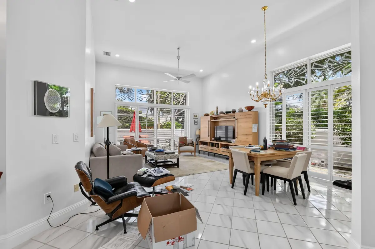 Living area at 7777 TRAVLERS TREE Drive, Boca Raton