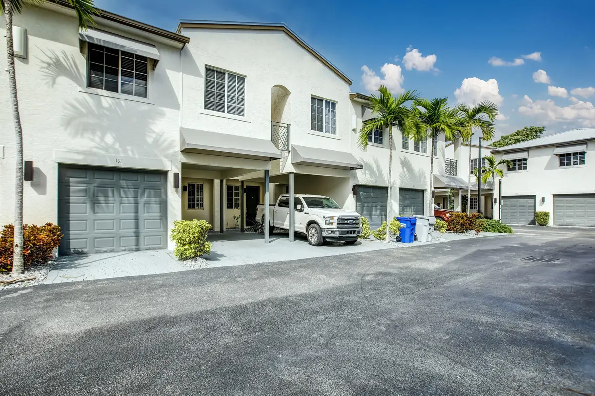 01_b_q7a0156_57_58_59_60 at 131 S East 7th Way 131, Pompano Beach