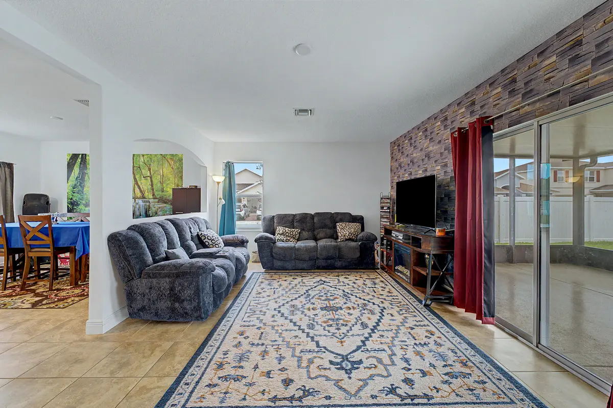 Living Area at 416 Seafoam Circle, Fort Pierce