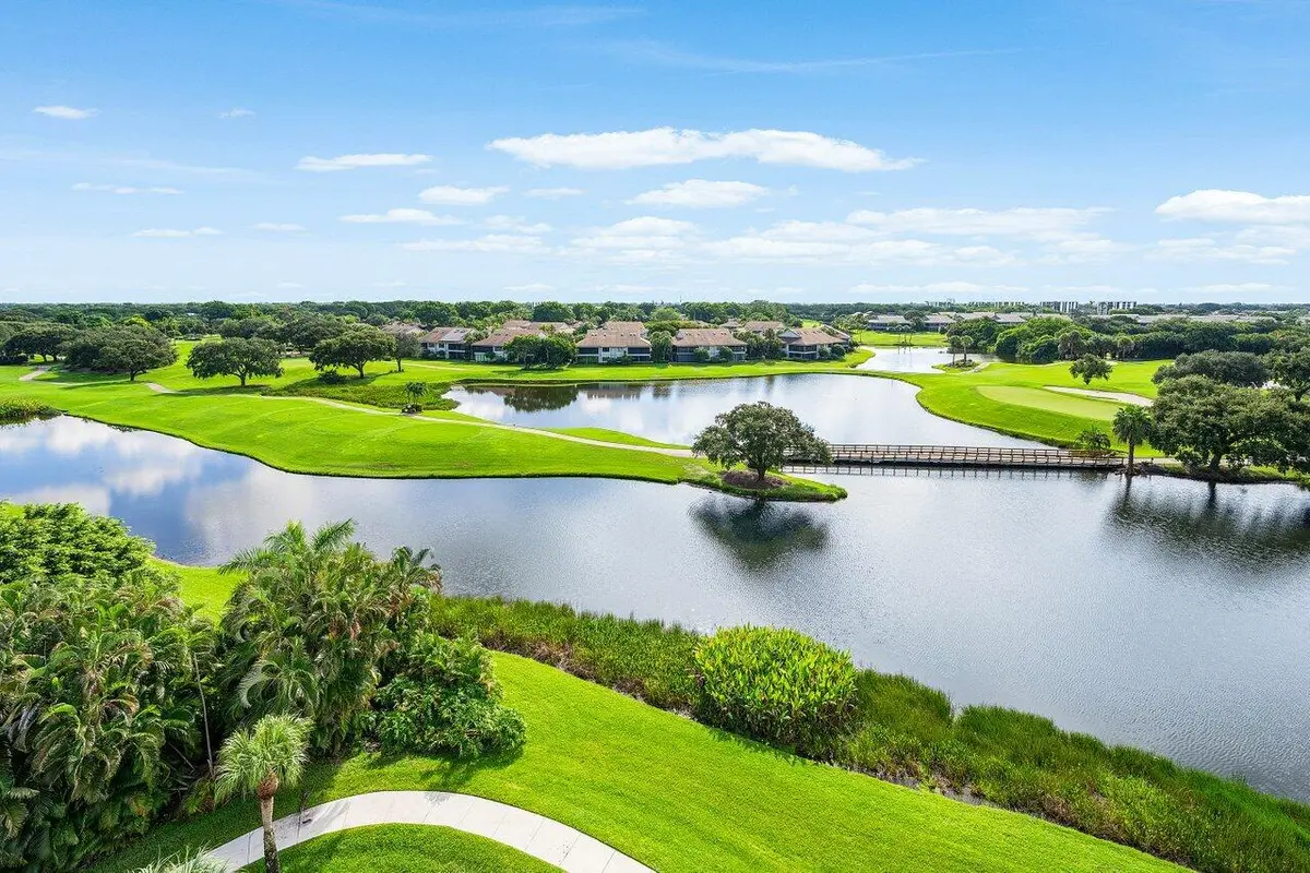 052-20320FairwayOaksDrive-331-BocaRaton- at 20320 FAIRWAY OAKS Drive 372, Boca Raton